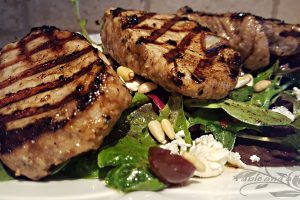 Grilled Pork and Gorgonzola Salad