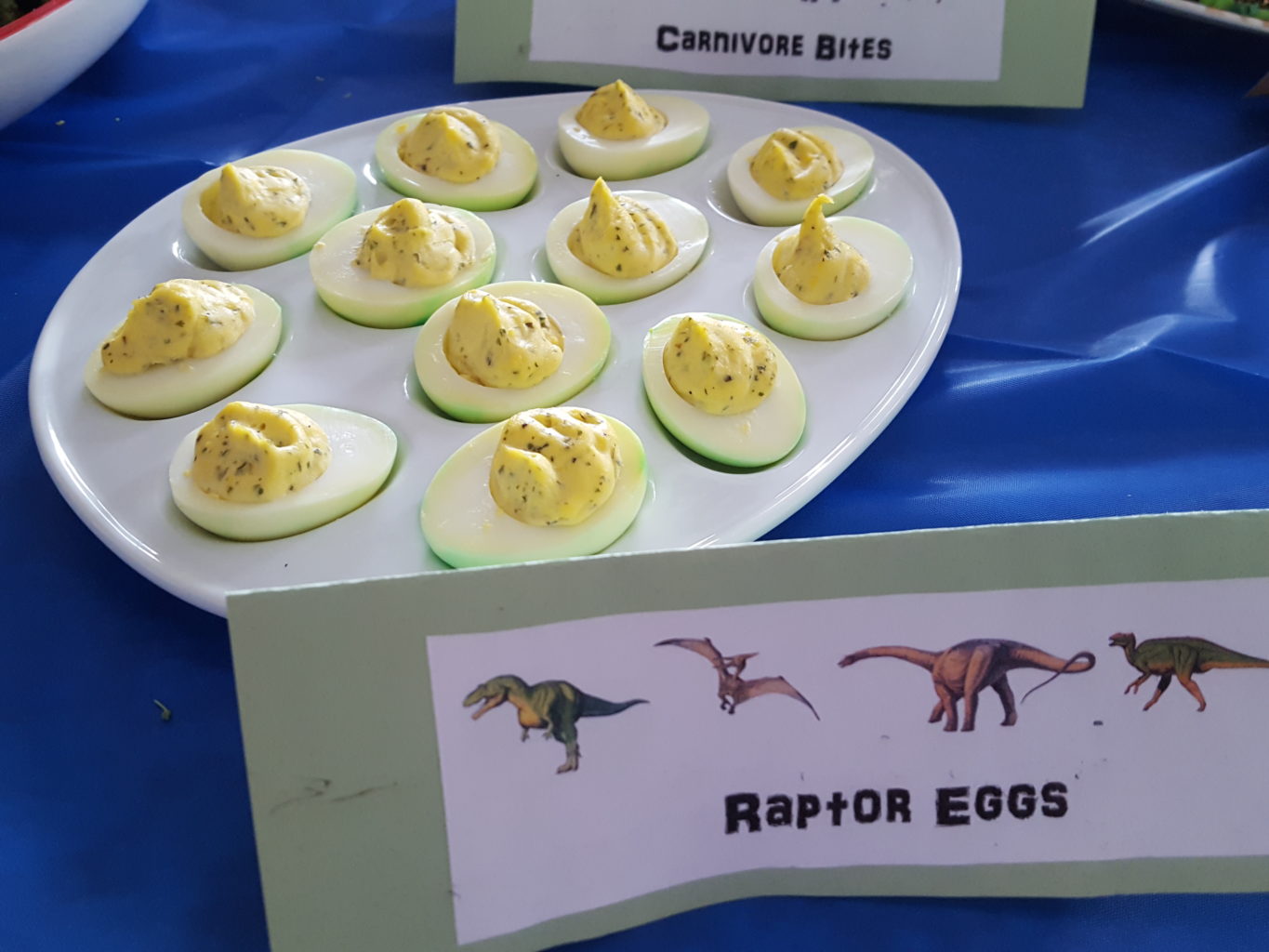 Raptor Eggs, Easy food for a dinosaur birthday party